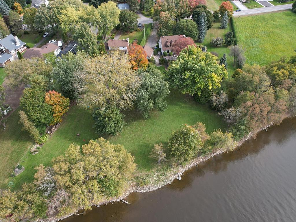 









1009


Boul. de L'Assomption

,
Repentigny (Repentigny),




QC
J6A0B3

