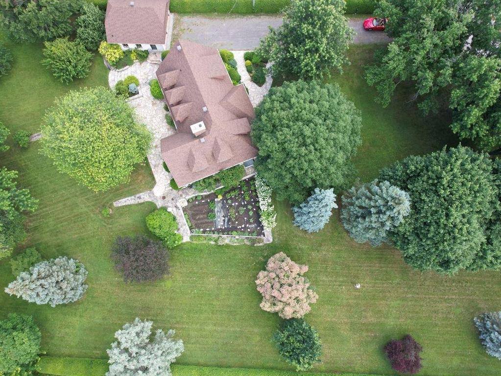 









1009


Boul. de L'Assomption

,
Repentigny (Repentigny),




QC
J6A0B3

