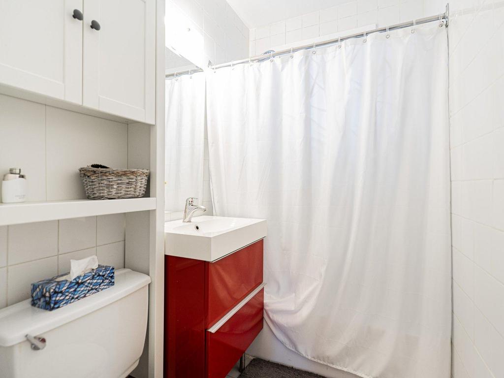 









4607

 - 4009


Av. Coolbrook

,
Montréal (Côte-des-Neiges/Notre-Dame-de-Grâce),




QC
H3K2K7

