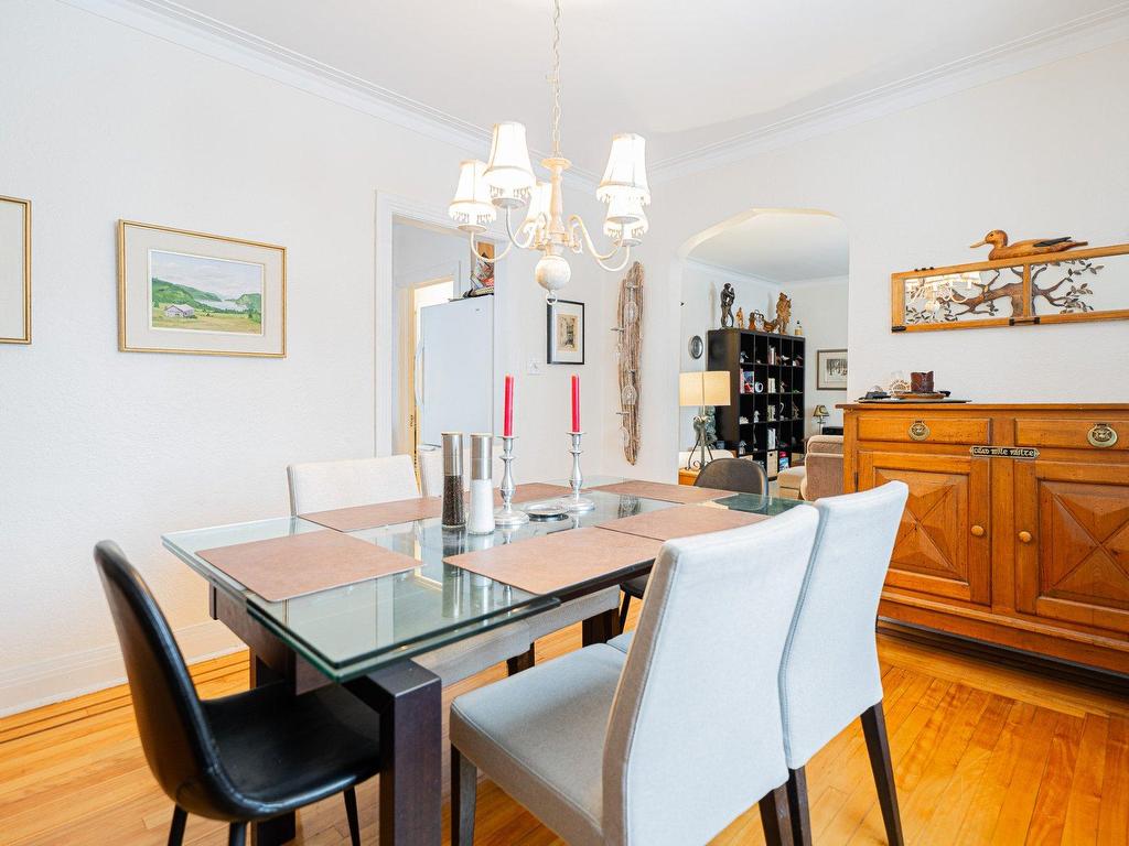 









4607

 - 4009


Av. Coolbrook

,
Montréal (Côte-des-Neiges/Notre-Dame-de-Grâce),




QC
H3K2K7

