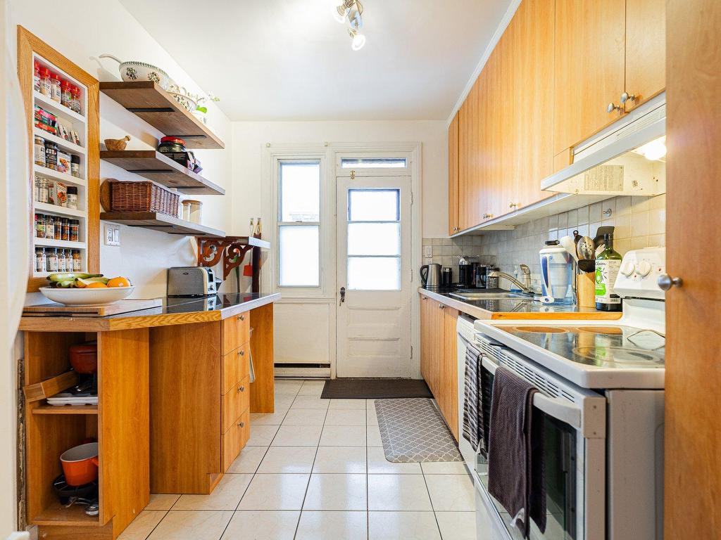 









4607

 - 4009


Av. Coolbrook

,
Montréal (Côte-des-Neiges/Notre-Dame-de-Grâce),




QC
H3K2K7

