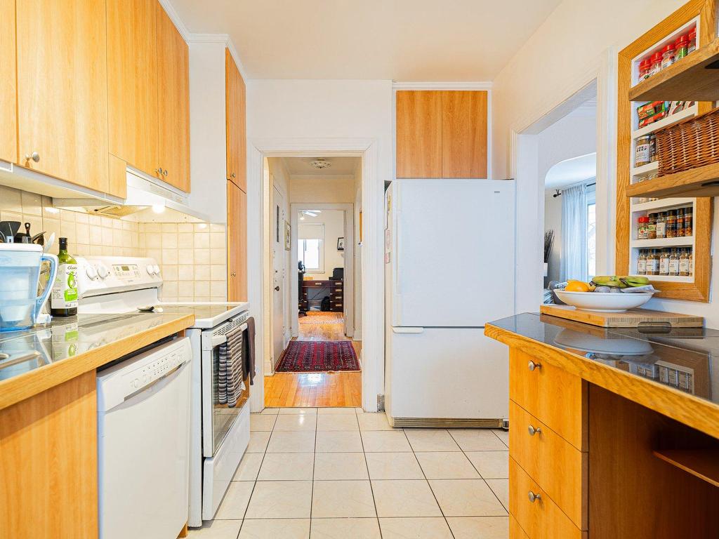 









4607

 - 4009


Av. Coolbrook

,
Montréal (Côte-des-Neiges/Notre-Dame-de-Grâce),




QC
H3K2K7

