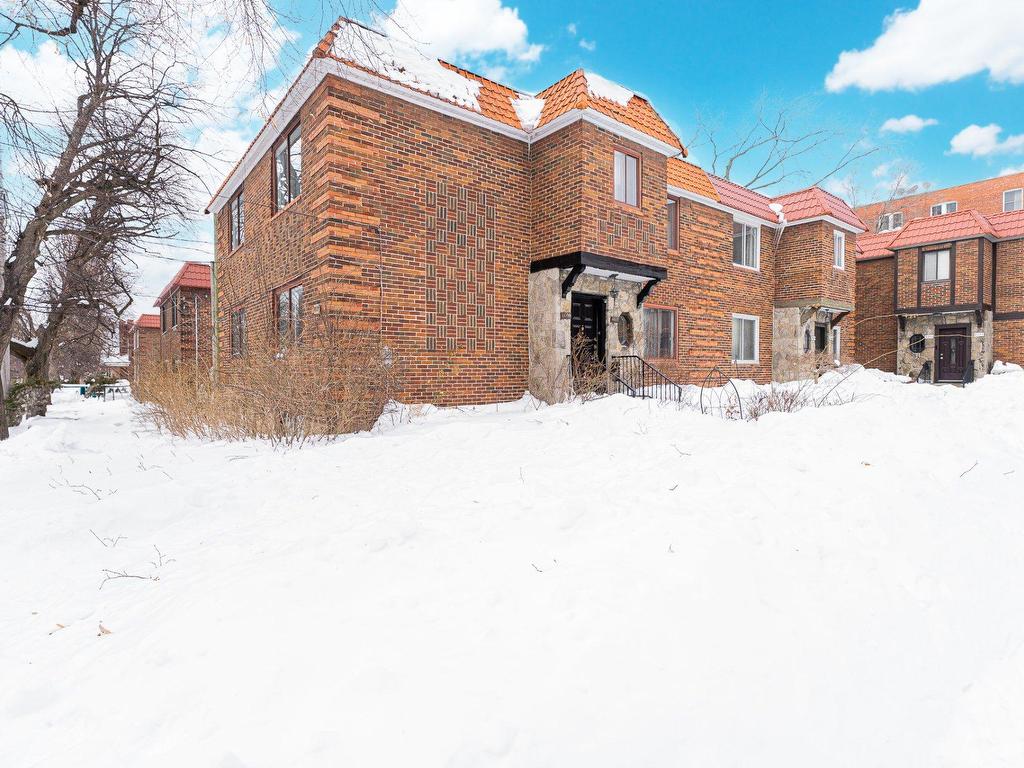 









4607

 - 4009


Av. Coolbrook

,
Montréal (Côte-des-Neiges/Notre-Dame-de-Grâce),




QC
H3K2K7

