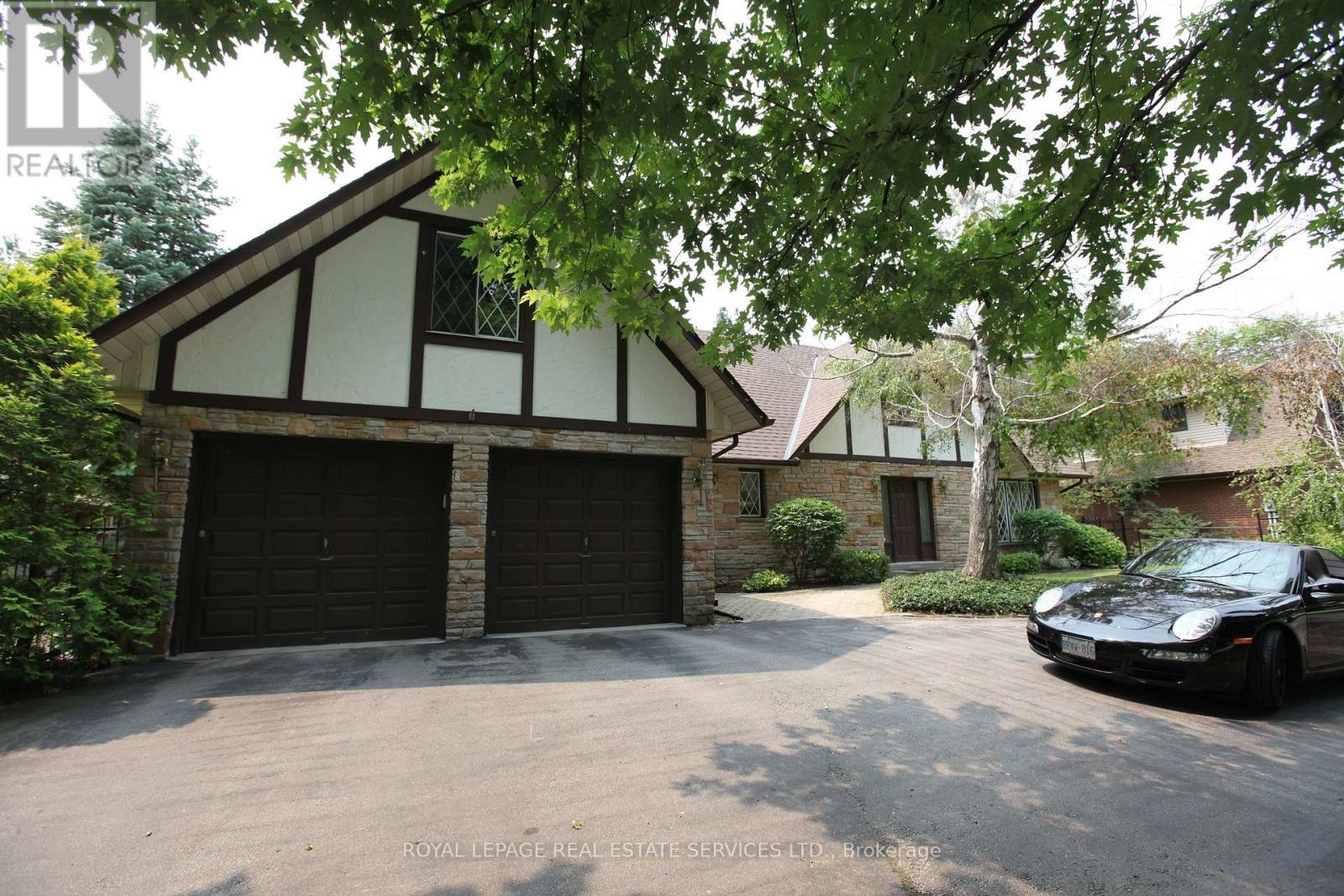 












30 BIRKBANK DRIVE

,
Oakville,




Ontario
L6J4Y9

