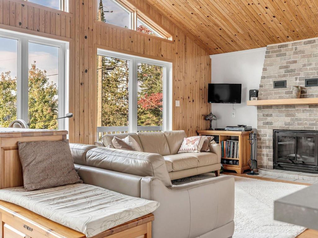 









4339


Rue de la Fourmi

,
Saint-Raymond,




QC
G3L4Y9

