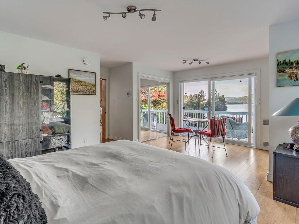 









4339


Rue de la Fourmi

,
Saint-Raymond,




QC
G3L4Y9

