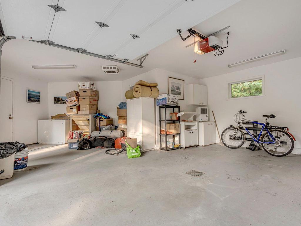 









4339


Rue de la Fourmi

,
Saint-Raymond,




QC
G3L4Y9

