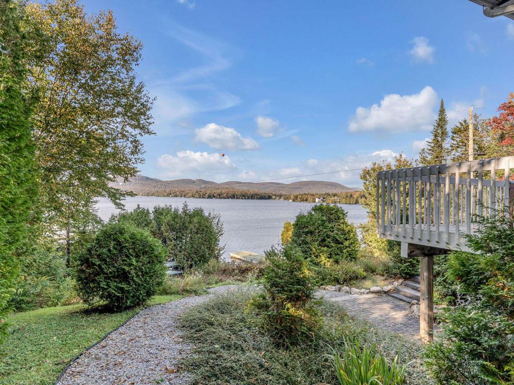 









4339


Rue de la Fourmi

,
Saint-Raymond,




QC
G3L4Y9

