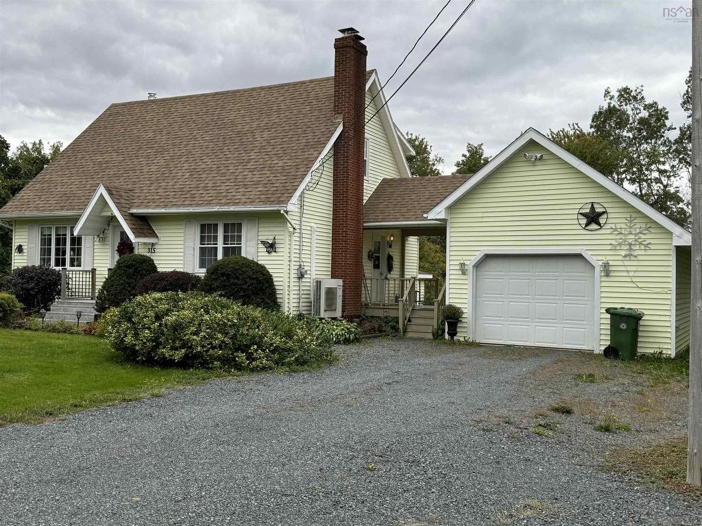 












315 Station Road

,
Great Village,




NS
B0M 1L0

