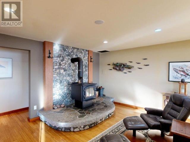 












8863 STARK ROAD

,
Powell River,




British Columbia
V8A0H5

