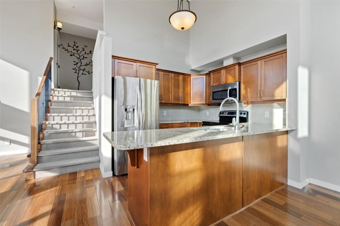 









2142


Vasile

Road, 103,
Kelowna,




BC
V1Y 6H5

