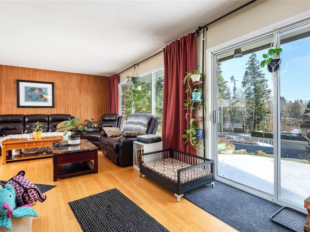 









3479


Fraser

Rd,
Courtenay,




BC
V9N 9P5

