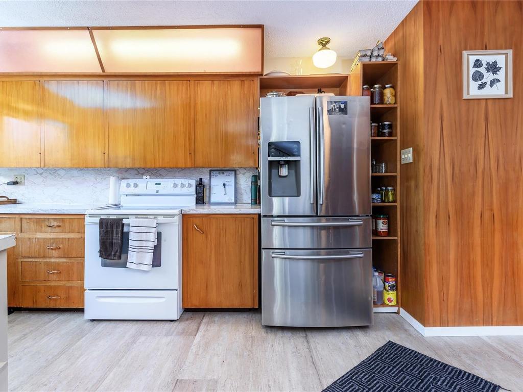 









3479


Fraser

Rd,
Courtenay,




BC
V9N 9P5

