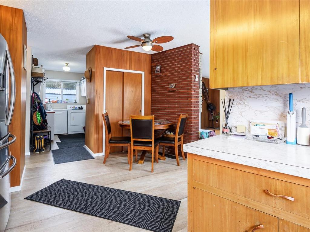 









3479


Fraser

Rd,
Courtenay,




BC
V9N 9P5

