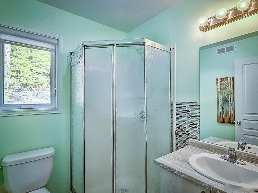 









34


Ch. du Haut-Bois

,
Val-des-Monts,




QC
J8N0C9

