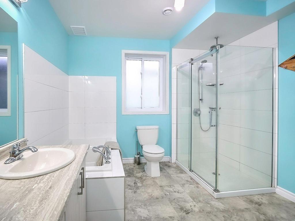 









34


Ch. du Haut-Bois

,
Val-des-Monts,




QC
J8N0C9

