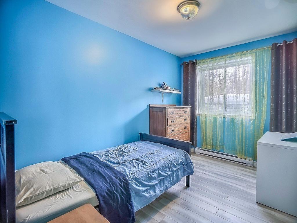 









34


Ch. du Haut-Bois

,
Val-des-Monts,




QC
J8N0C9

