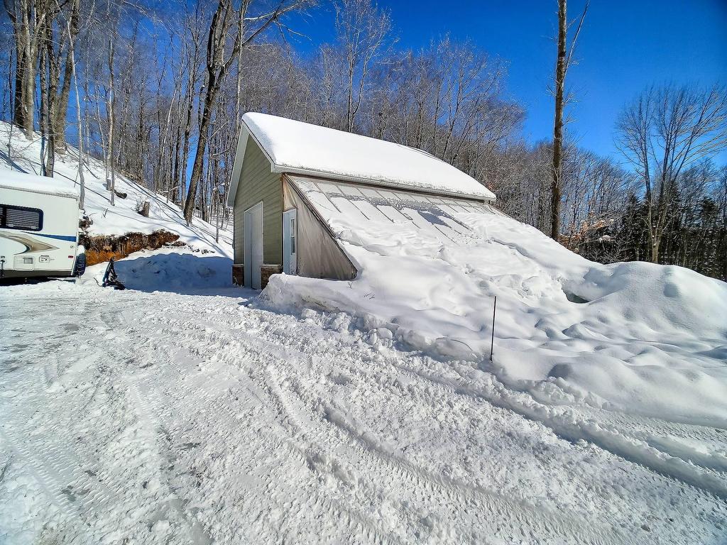 









34


Ch. du Haut-Bois

,
Val-des-Monts,




QC
J8N0C9

