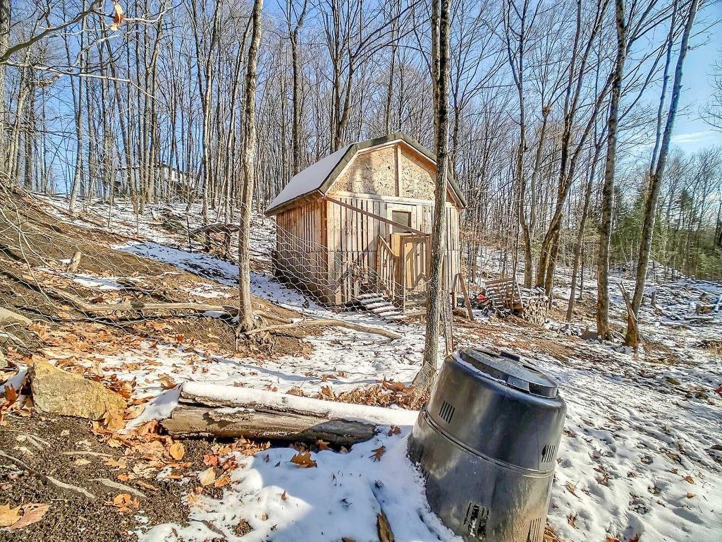 









34


Ch. du Haut-Bois

,
Val-des-Monts,




QC
J8N0C9

