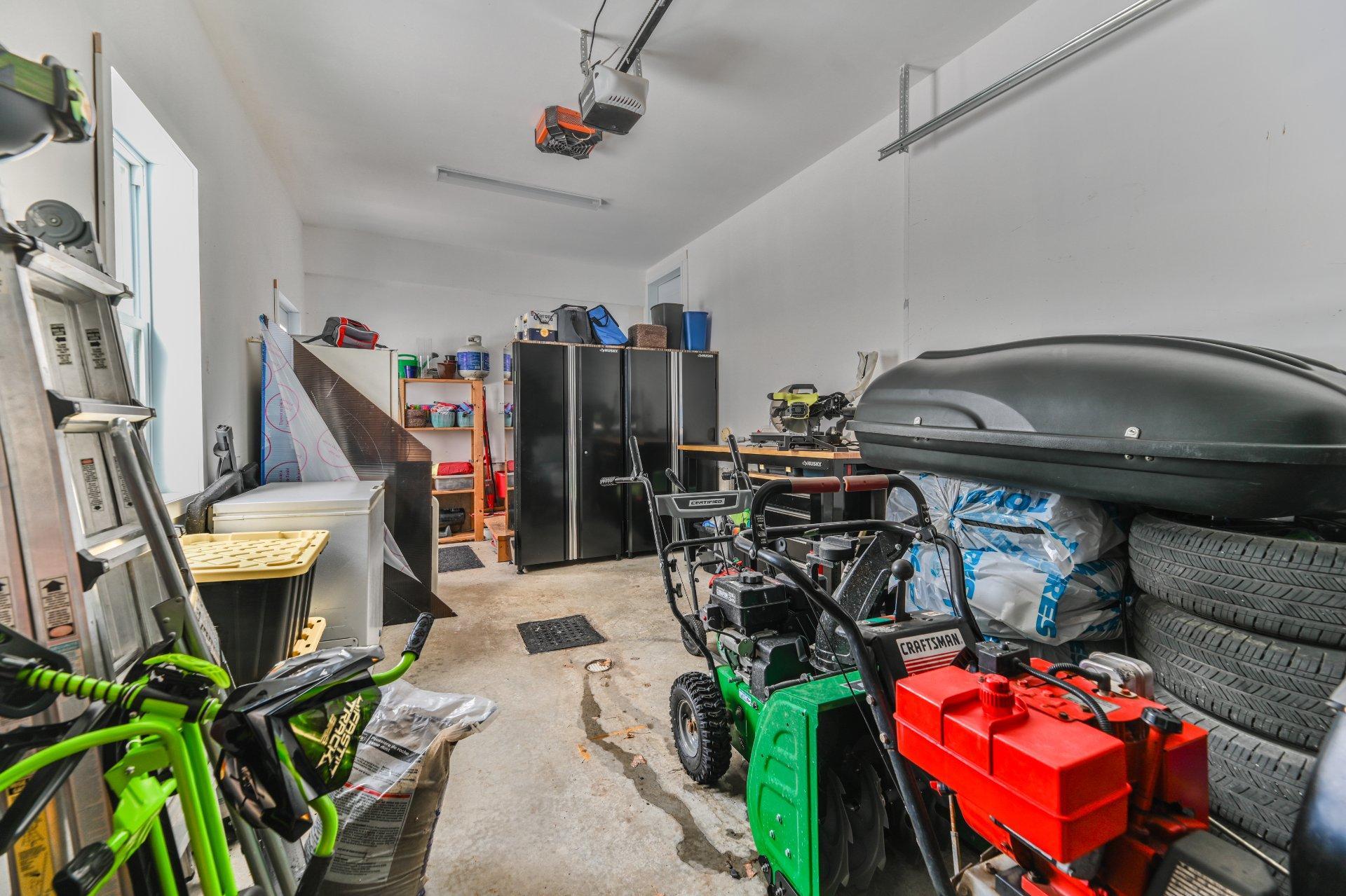 









1426


Rue Shefford

,
Bromont,




QC
J2L1E1

