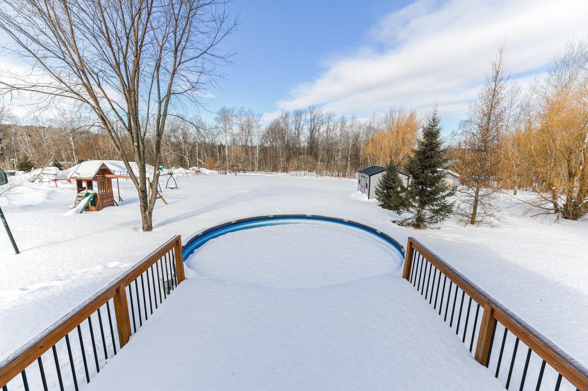 









1426


Rue Shefford

,
Bromont,




QC
J2L1E1

