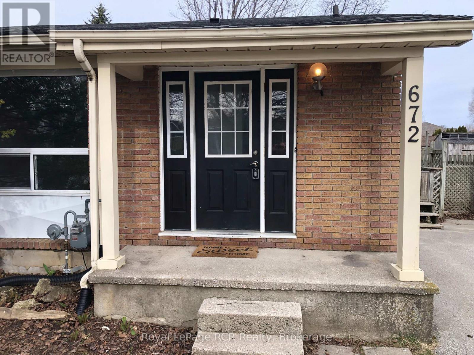 












672 KENNARD CRESCENT

,
Kincardine,




Ontario
N2Z1T4

