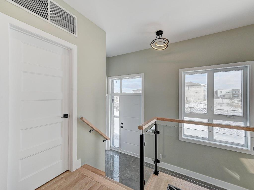 









2895Z


Rue Colbeck

,
Brossard,




QC
J4Z0S6

