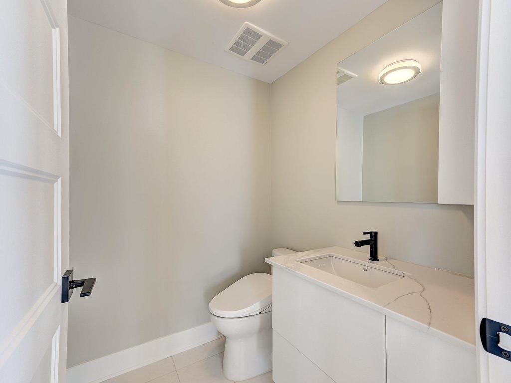 









2895Z


Rue Colbeck

,
Brossard,




QC
J4Z0S6

