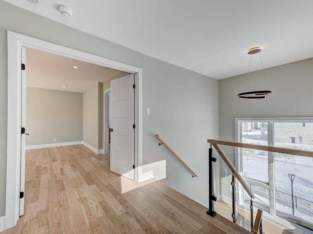 









2895Z


Rue Colbeck

,
Brossard,




QC
J4Z0S6


