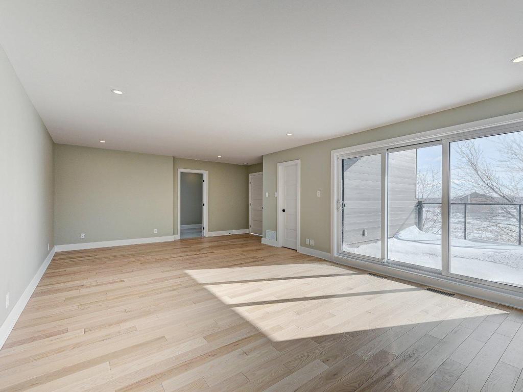 









2895Z


Rue Colbeck

,
Brossard,




QC
J4Z0S6

