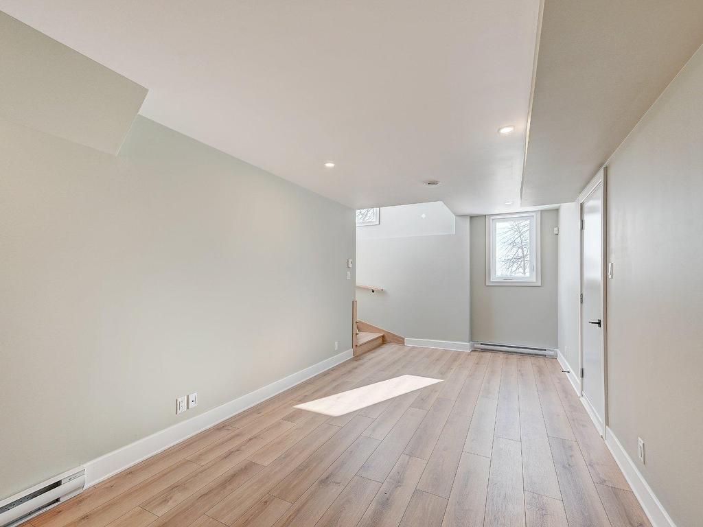 









2895Z


Rue Colbeck

,
Brossard,




QC
J4Z0S6

