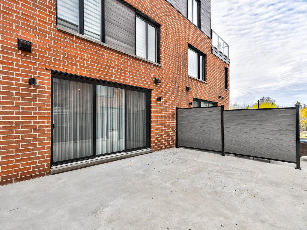 









2895Z


Rue Colbeck

,
Brossard,




QC
J4Z0S6

