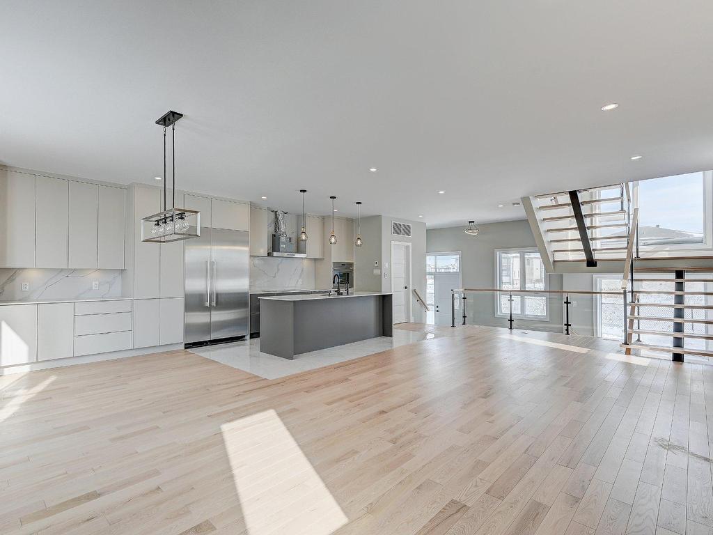 









2895Z


Rue Colbeck

,
Brossard,




QC
J4Z0S6

