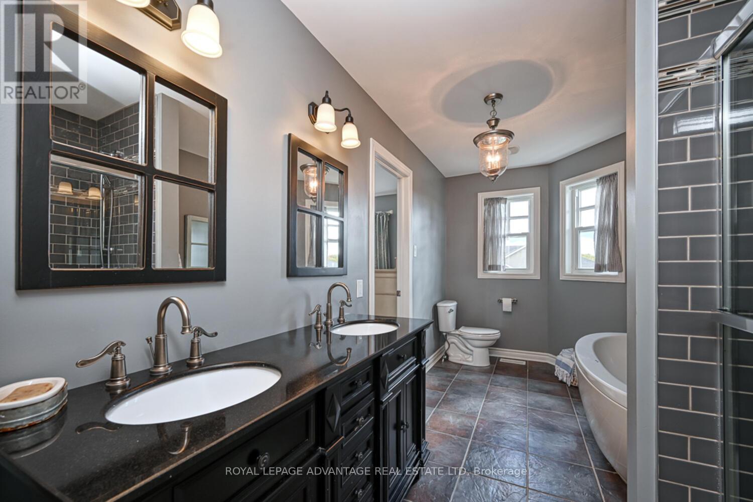 












119 SOPHIE LANE

,
Merrickville-Wolford,




Ontario
K0G1N0


