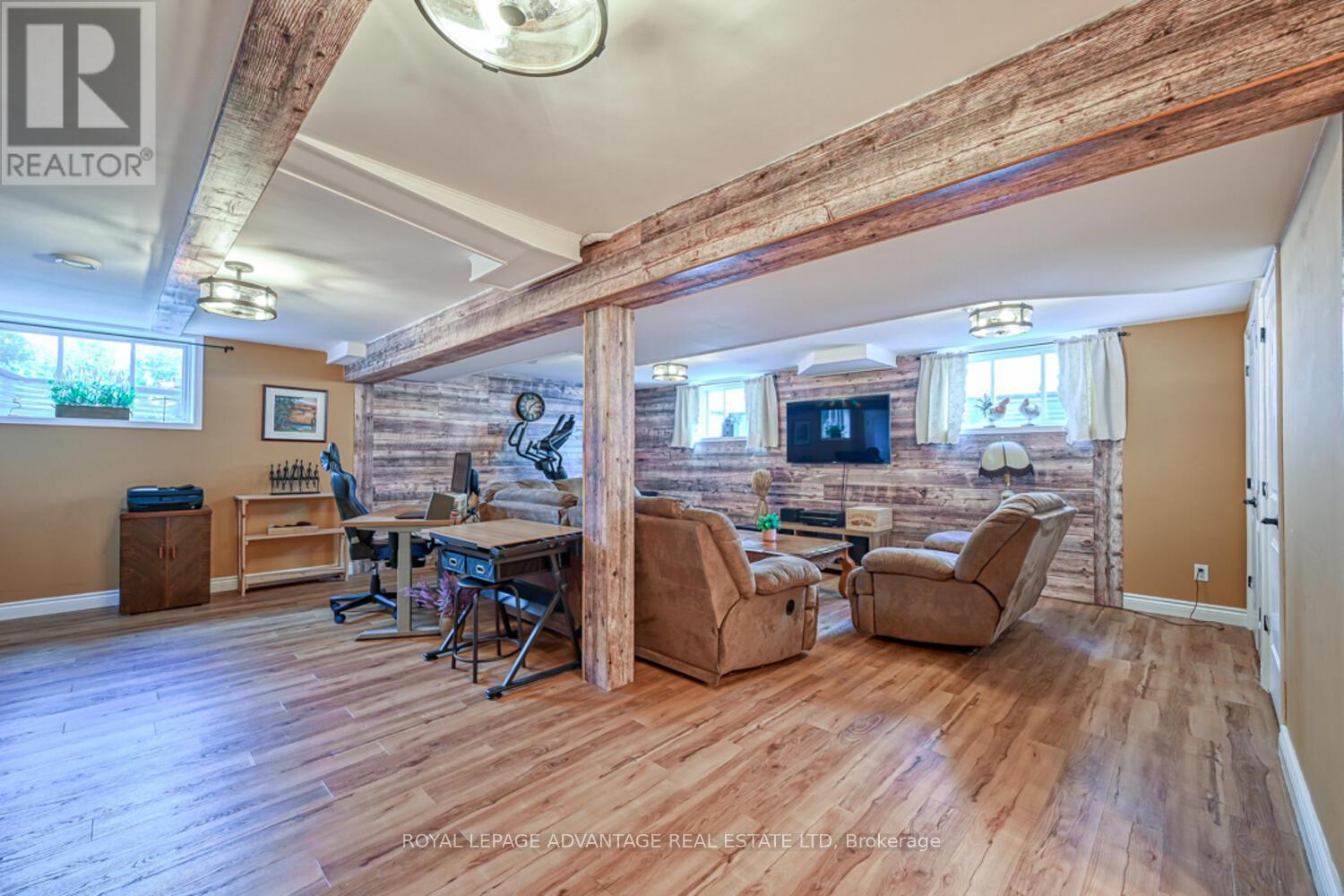 












119 SOPHIE LANE

,
Merrickville-Wolford,




Ontario
K0G1N0

