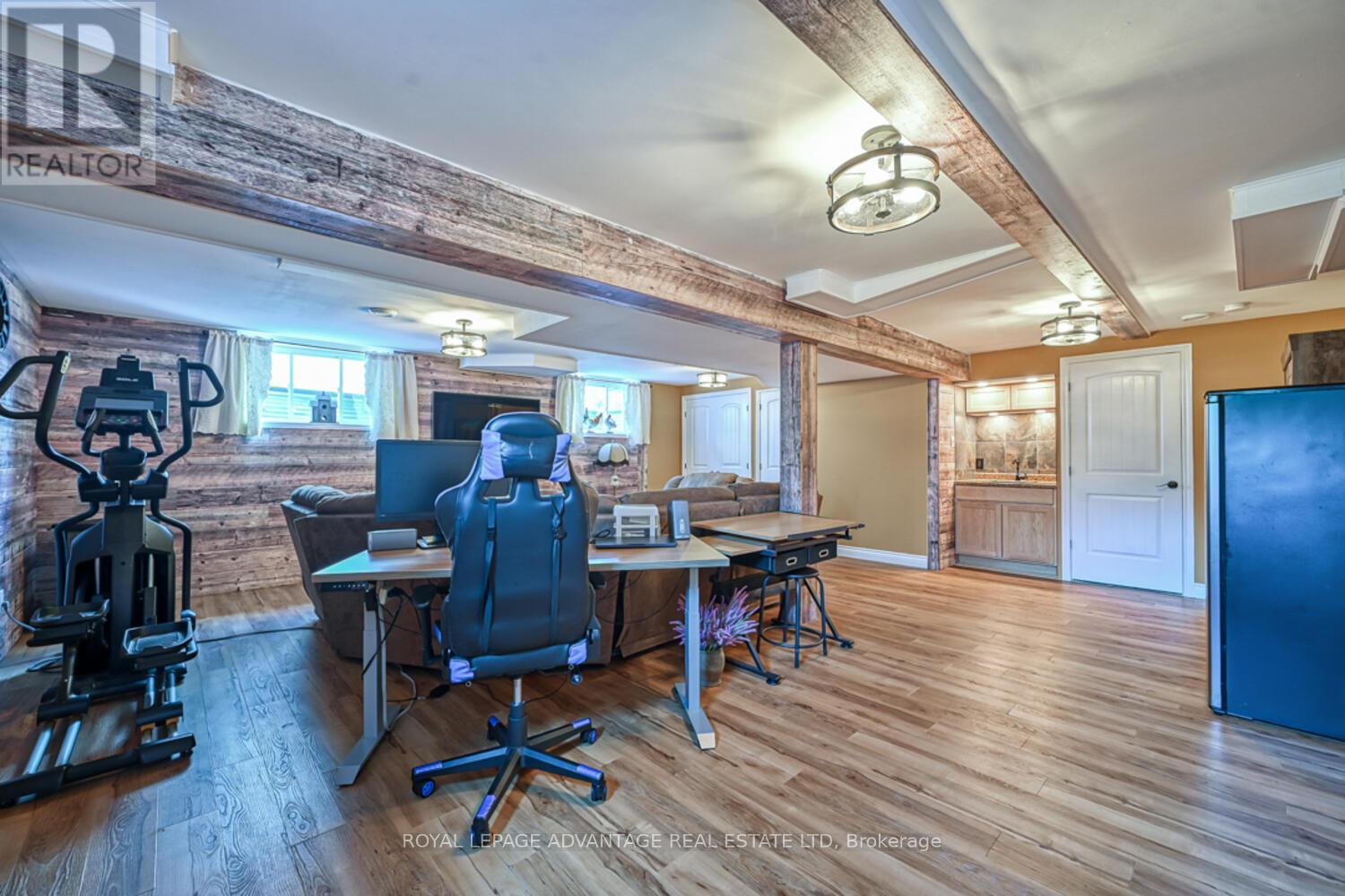 












119 SOPHIE LANE

,
Merrickville-Wolford,




Ontario
K0G1N0

