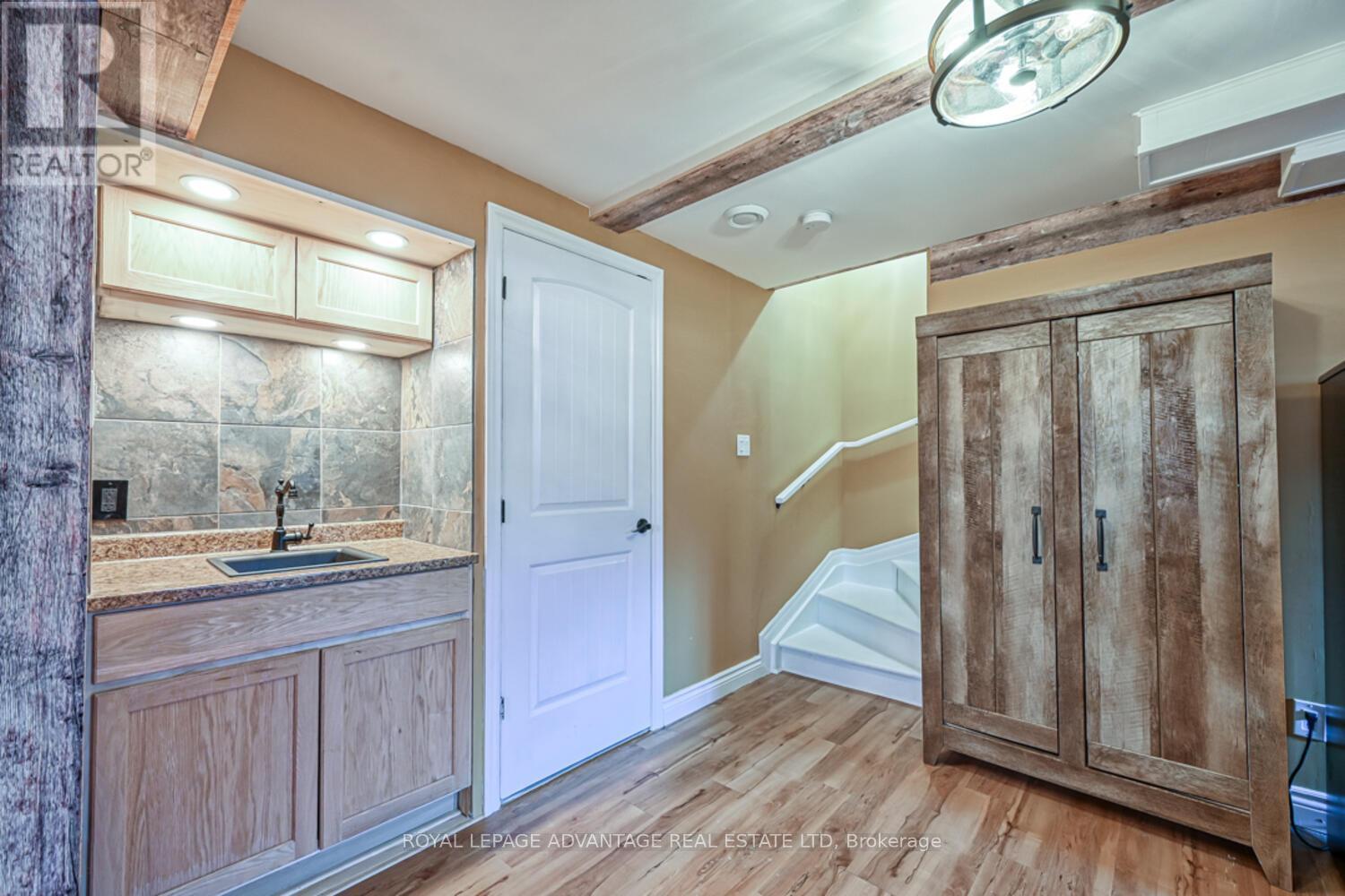 












119 SOPHIE LANE

,
Merrickville-Wolford,




Ontario
K0G1N0

