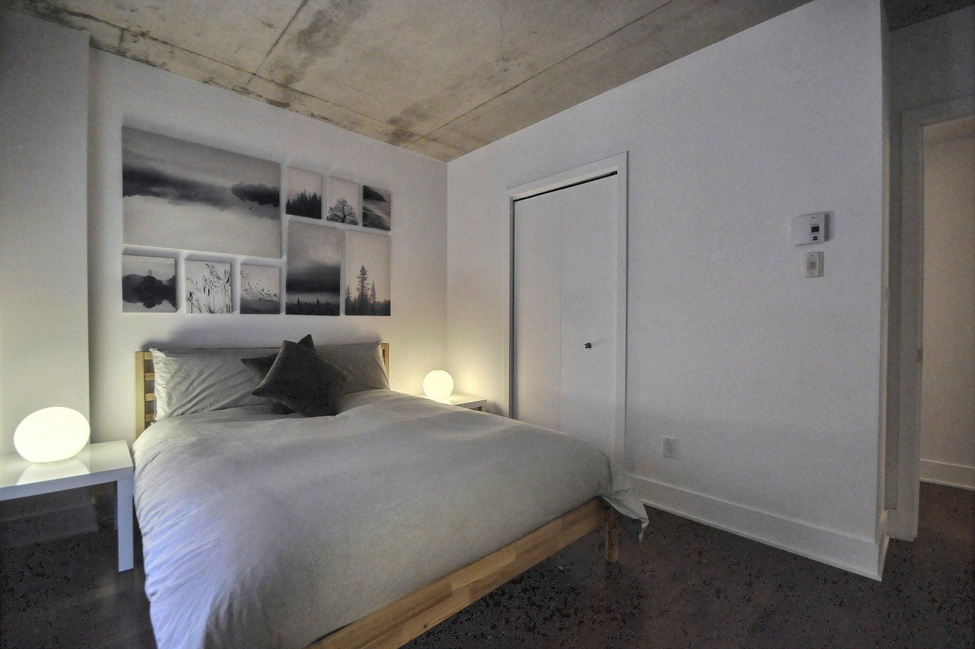 









1450


Rue Parthenais

, 512,
Montréal (Ville-Marie),




QC
H2K3R9

