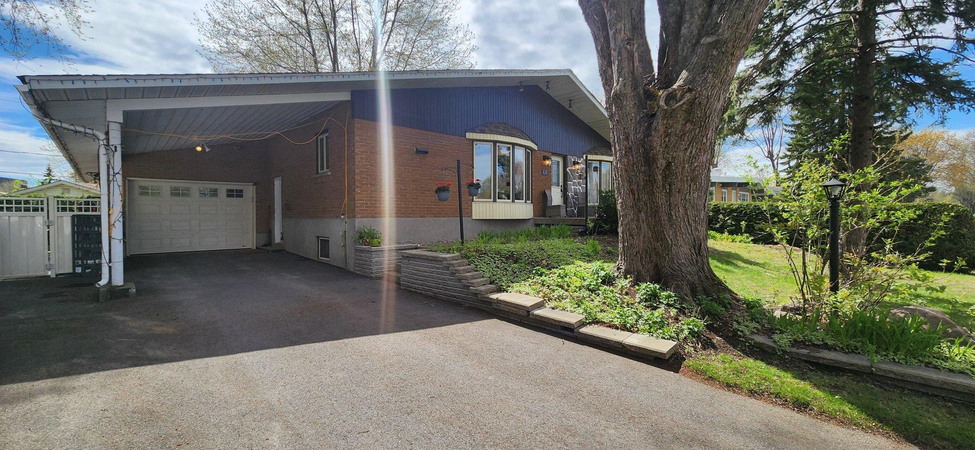 









6


Rue Bonaventure

,
Repentigny (Repentigny),




QC
J6A3N4

