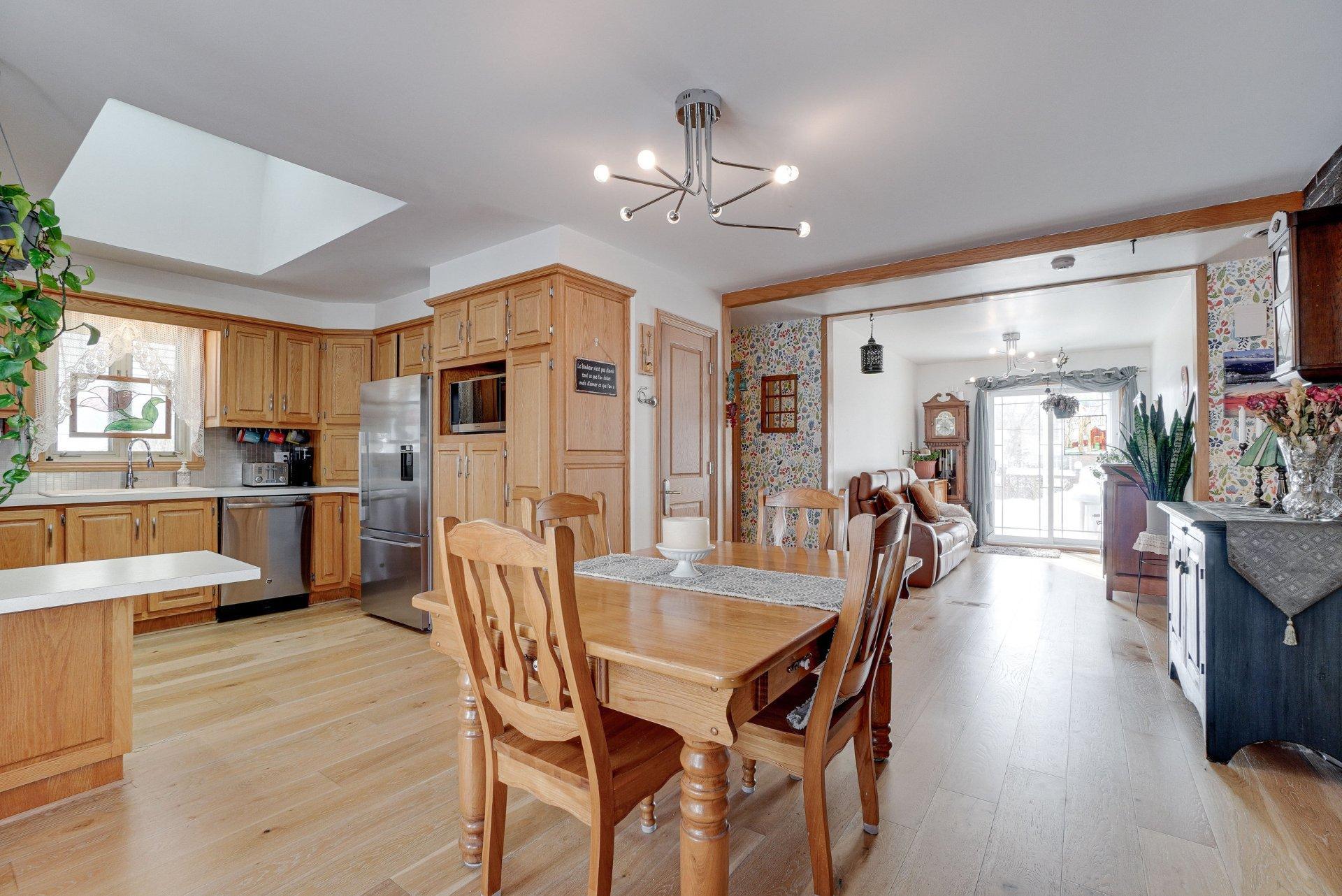 









6


Rue Bonaventure

,
Repentigny (Repentigny),




QC
J6A3N4

