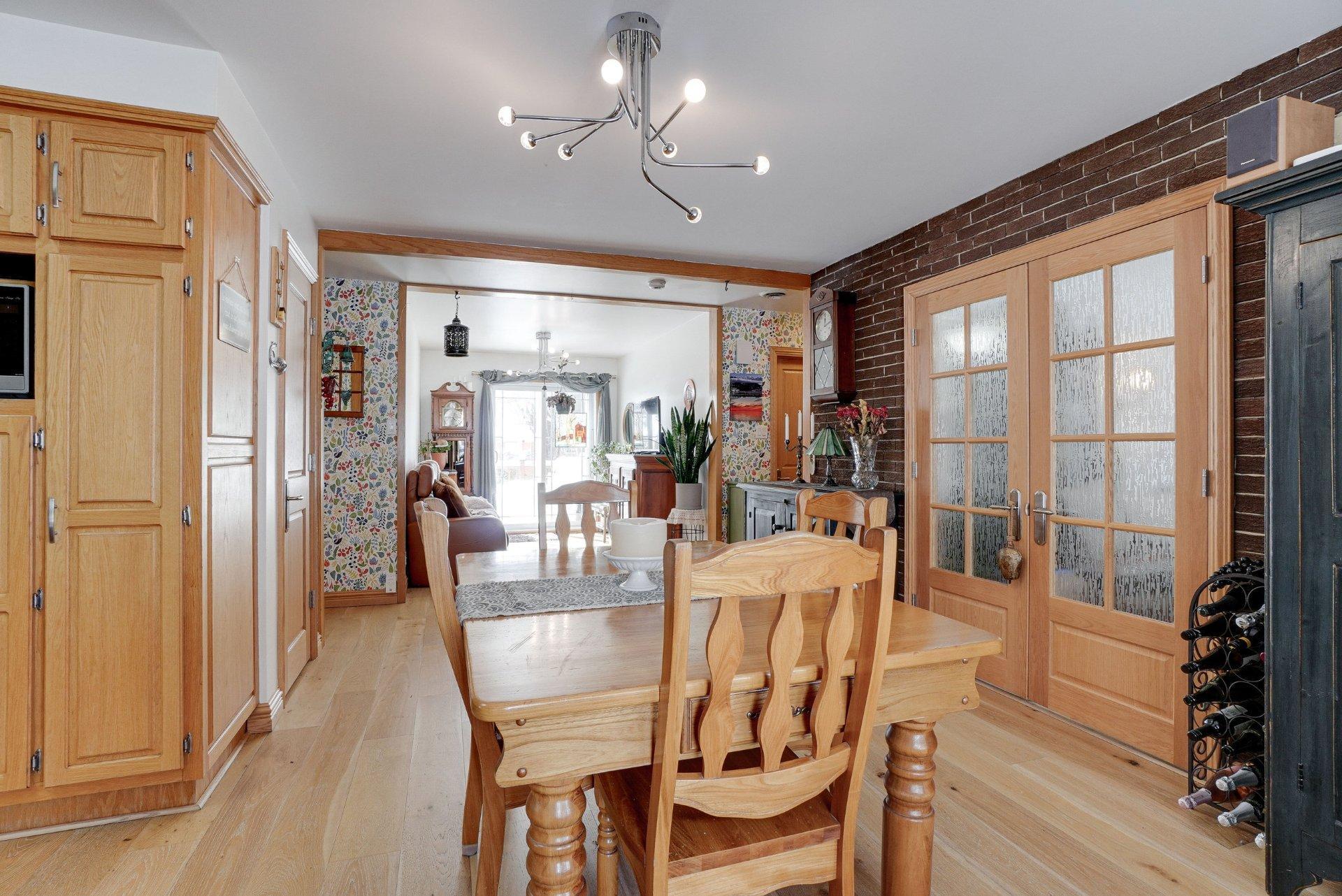 









6


Rue Bonaventure

,
Repentigny (Repentigny),




QC
J6A3N4

