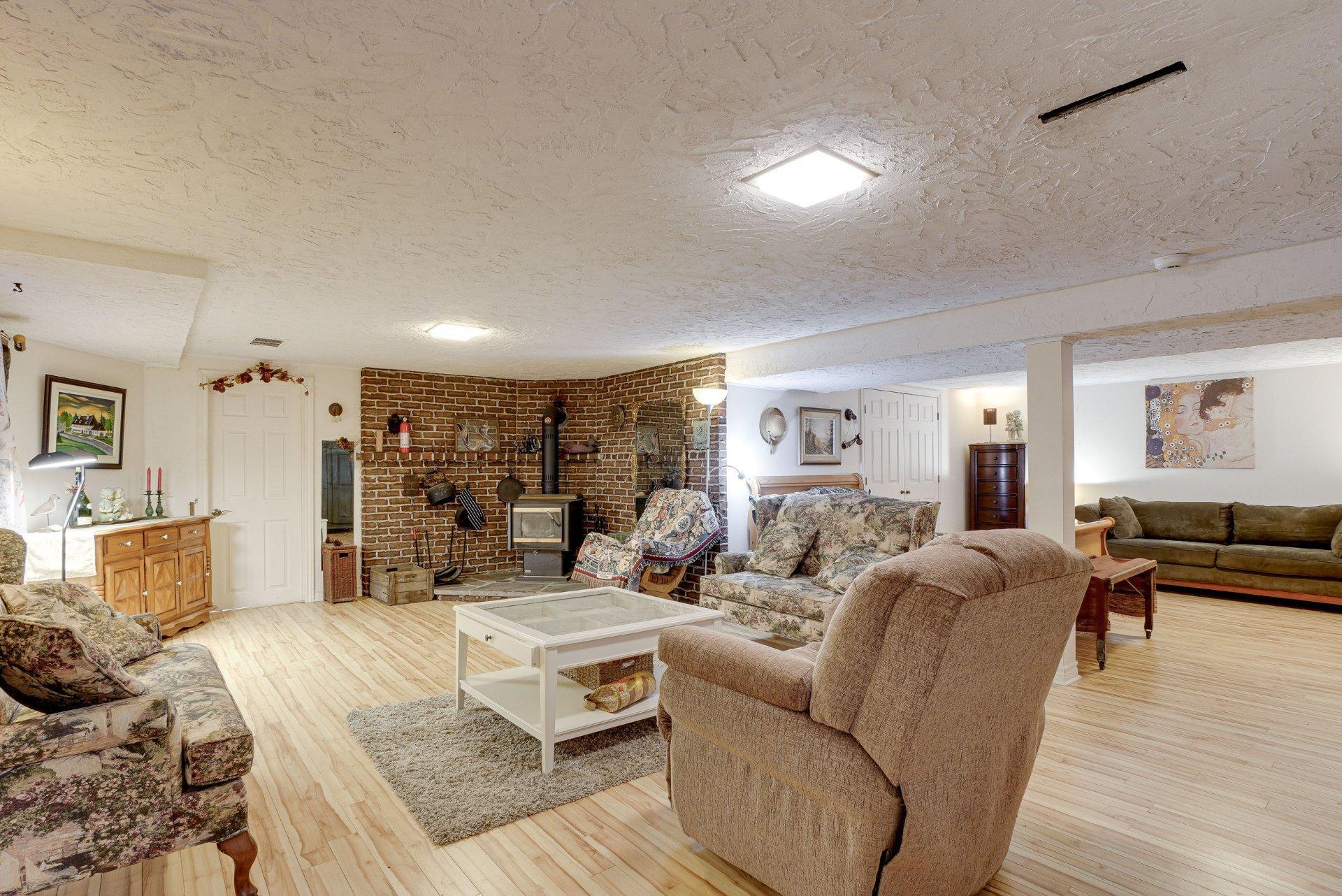 









6


Rue Bonaventure

,
Repentigny (Repentigny),




QC
J6A3N4

