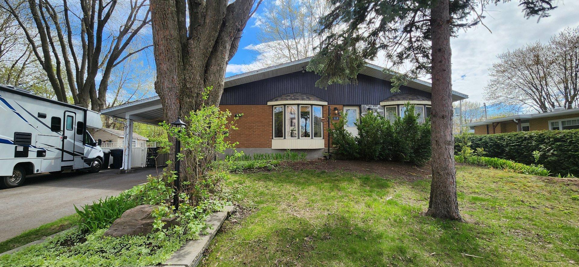 









6


Rue Bonaventure

,
Repentigny (Repentigny),




QC
J6A3N4

