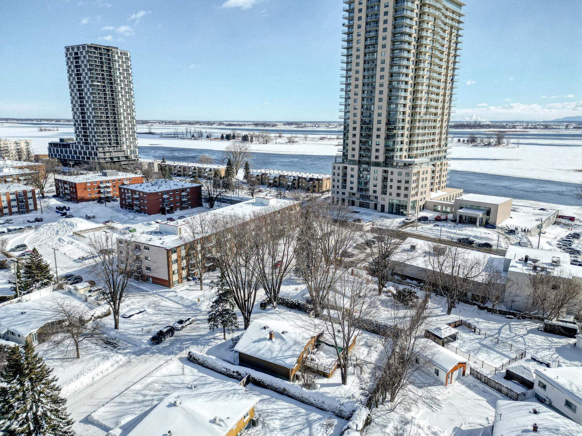 









6


Rue Bonaventure

,
Repentigny (Repentigny),




QC
J6A3N4

