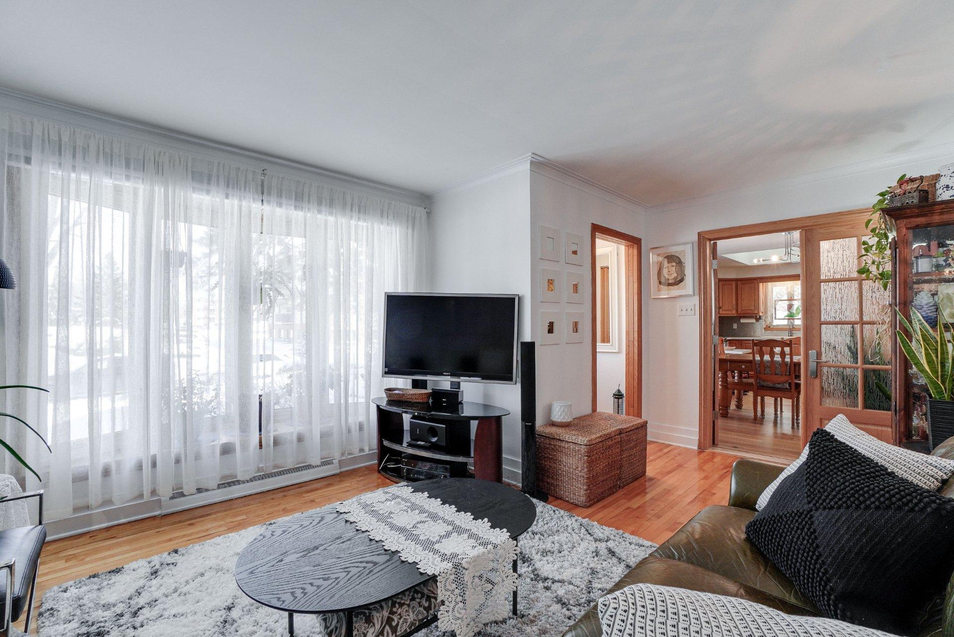 









6


Rue Bonaventure

,
Repentigny (Repentigny),




QC
J6A3N4

