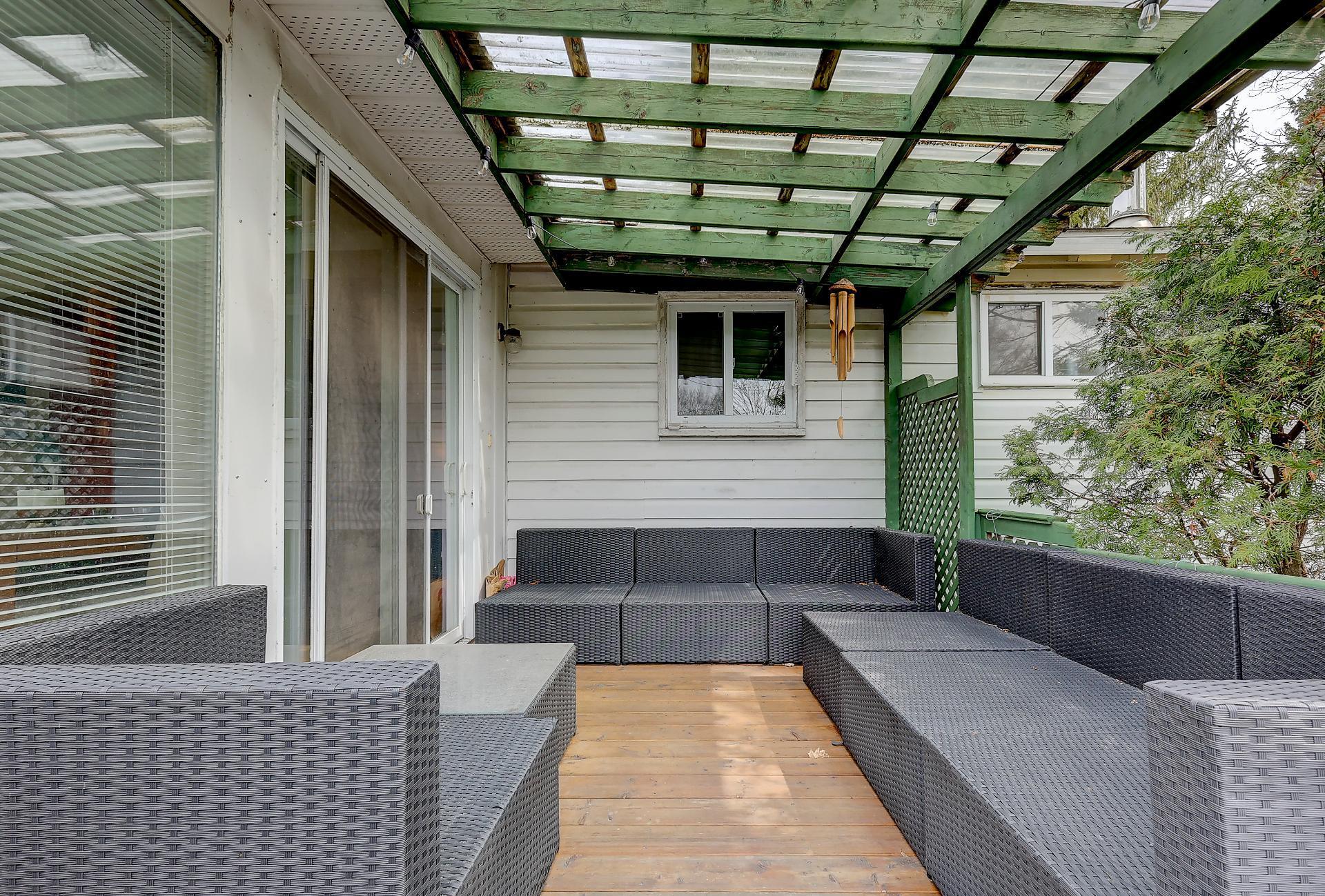 









1087


Rue Verchères

,
Saint-Bruno-de-Montarville,




QC
J3V3M6

