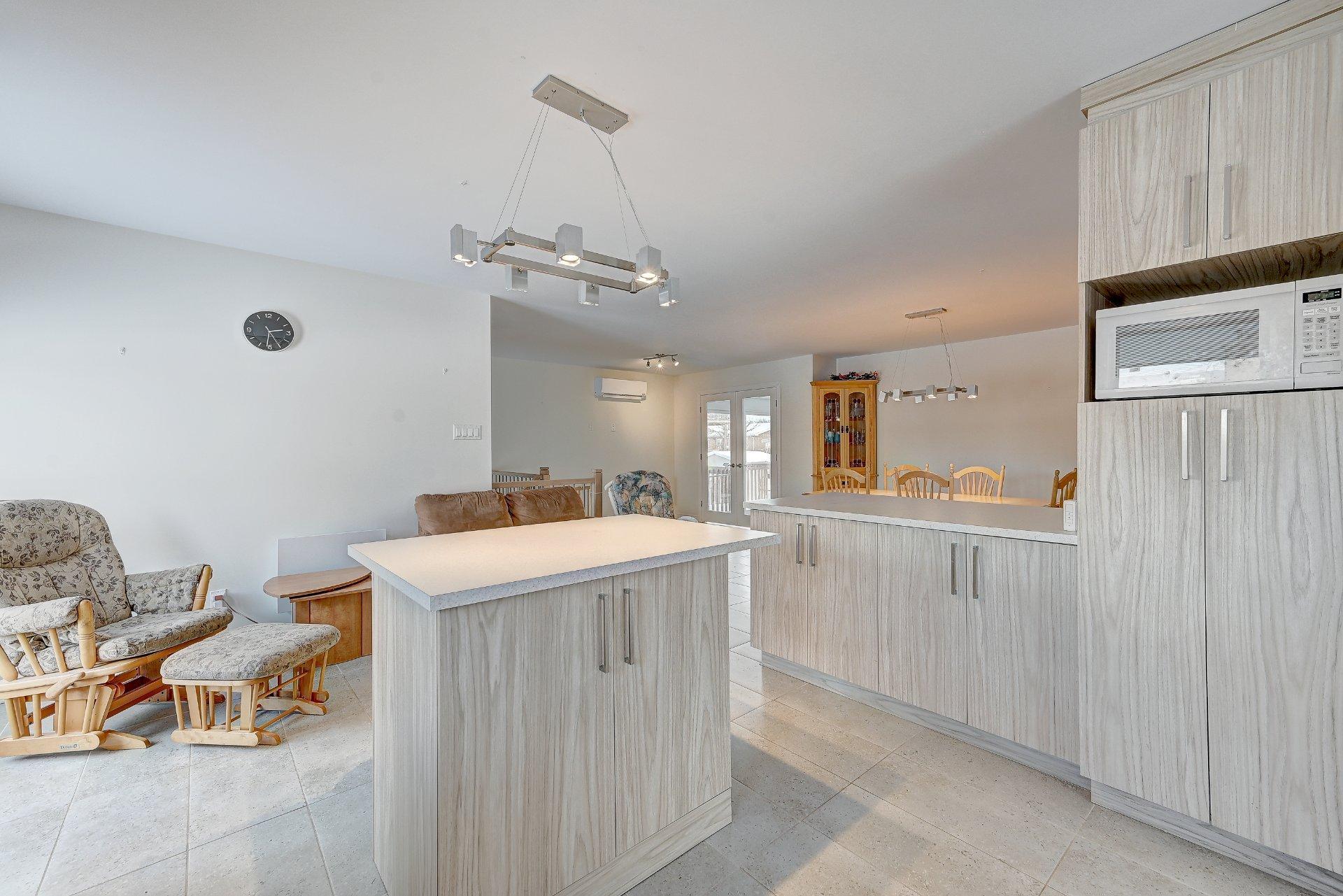 









45


Rue du Collège

,
Delson,




QC
J5B2B6

