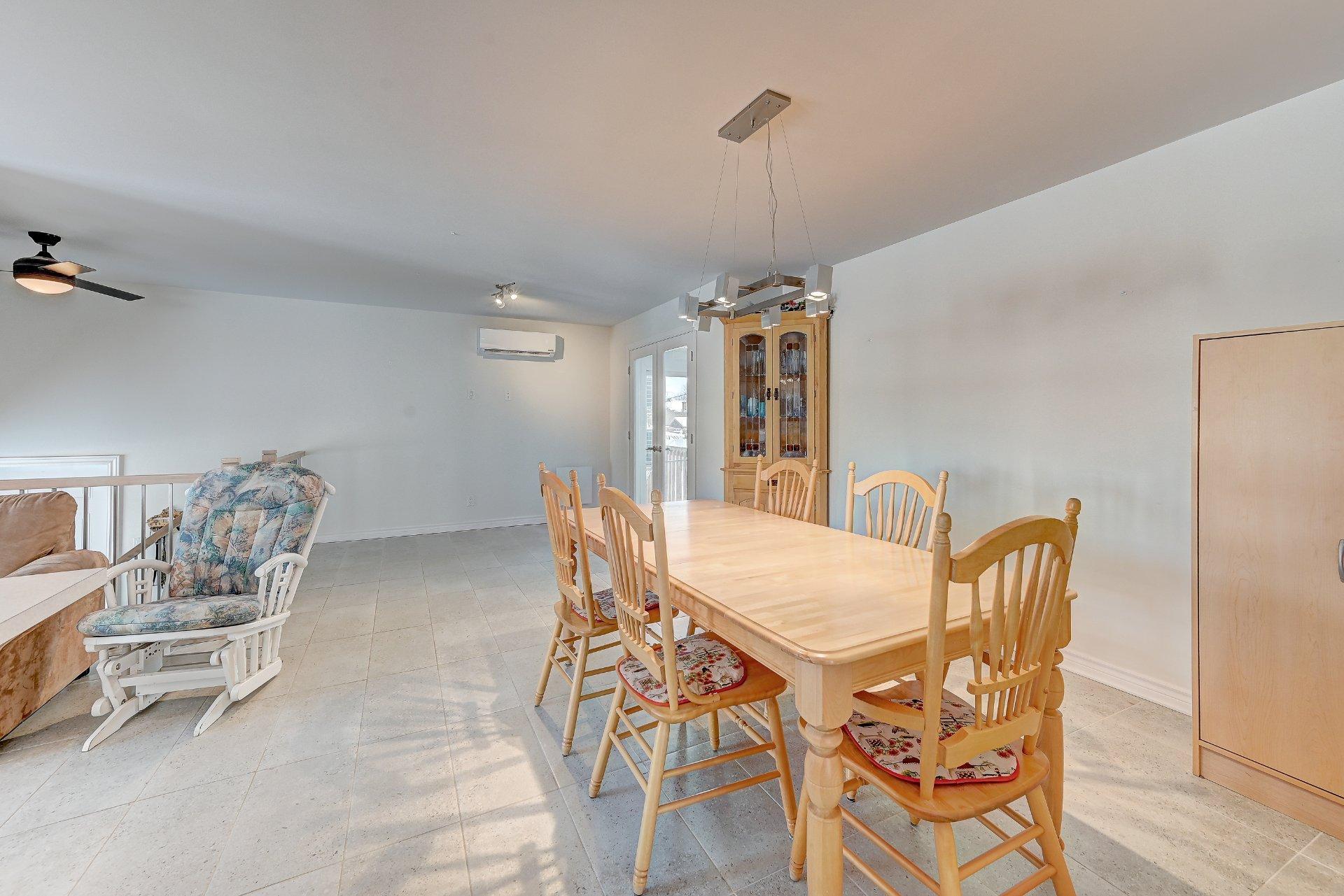 









45


Rue du Collège

,
Delson,




QC
J5B2B6

