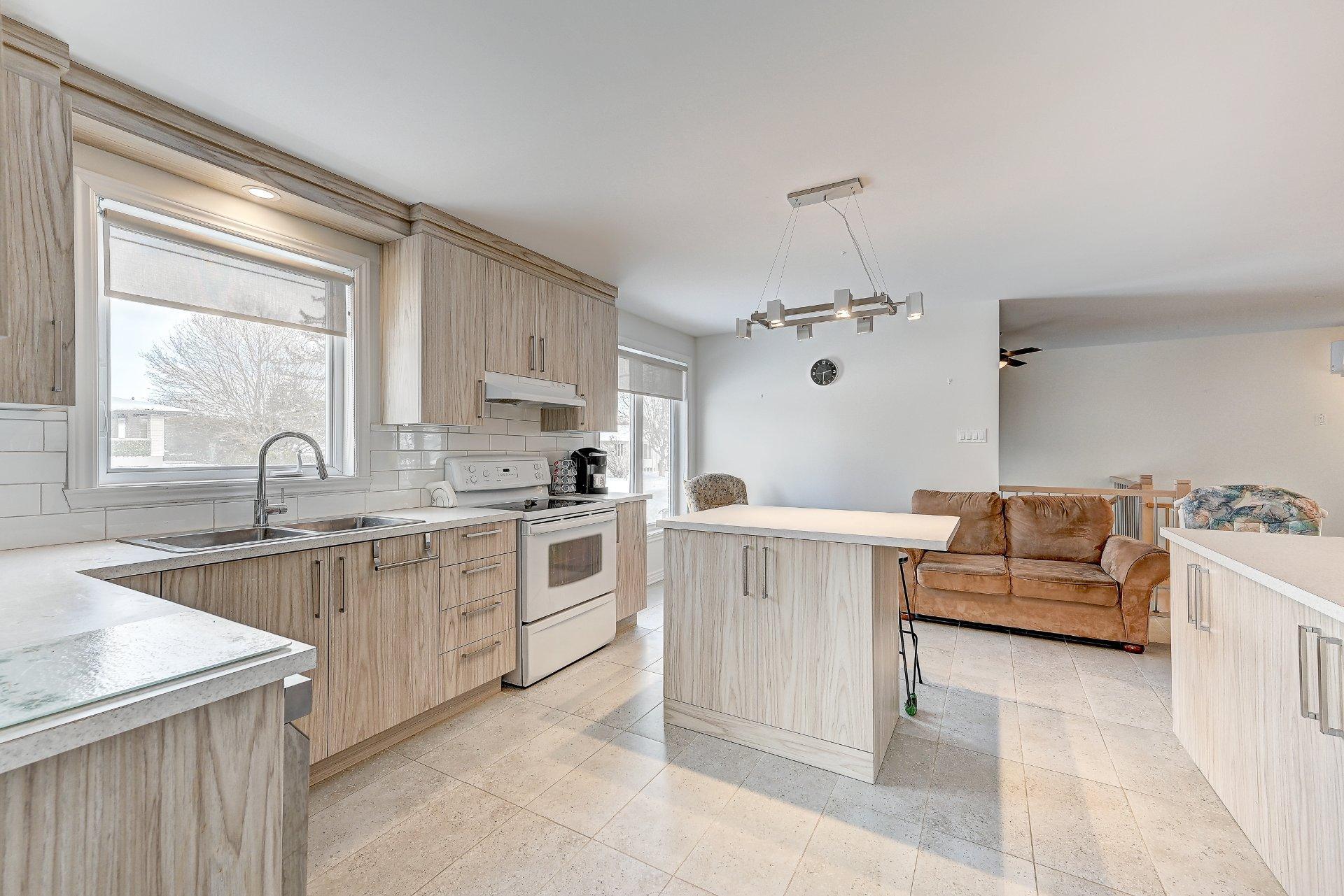 









45


Rue du Collège

,
Delson,




QC
J5B2B6

