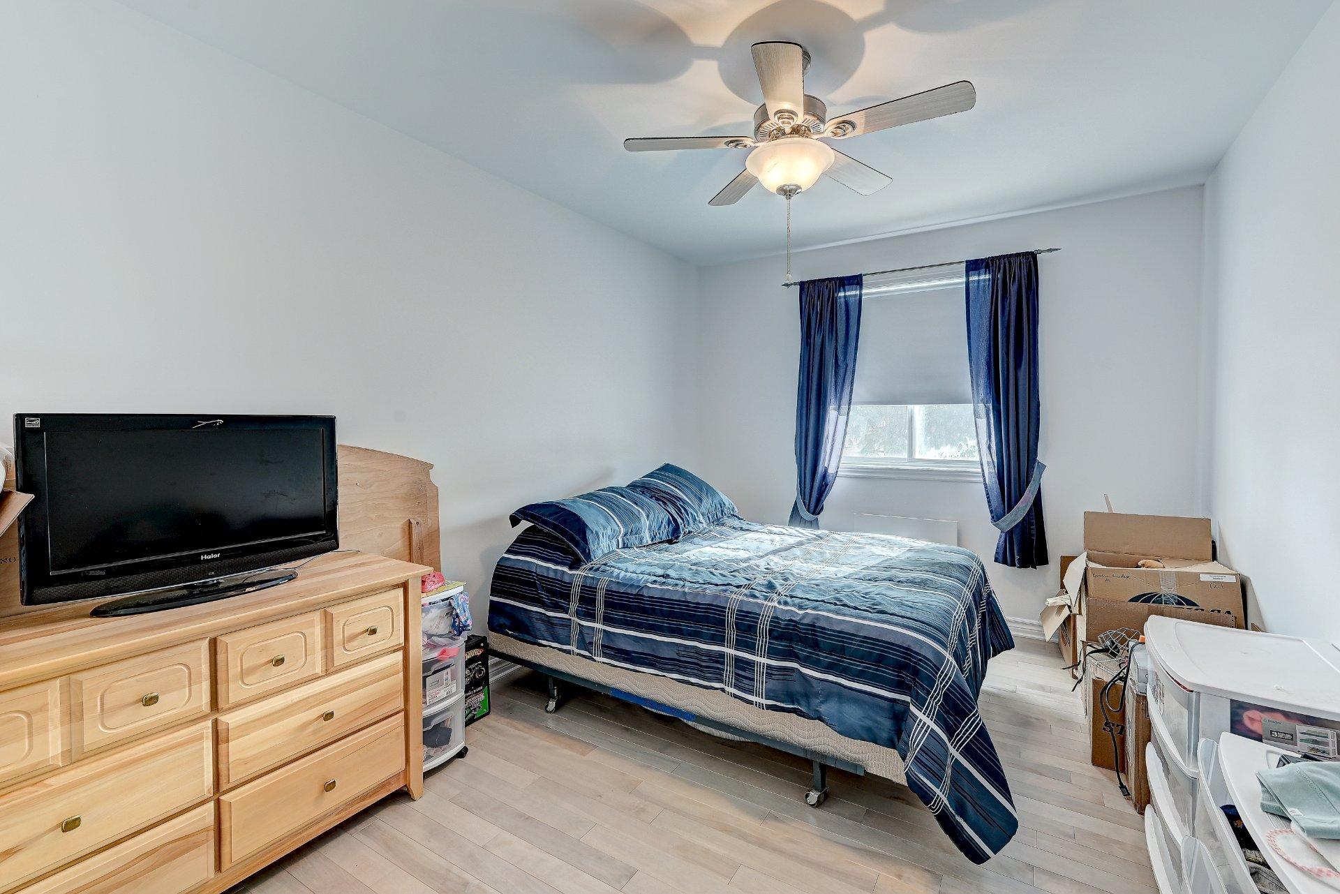









45


Rue du Collège

,
Delson,




QC
J5B2B6

